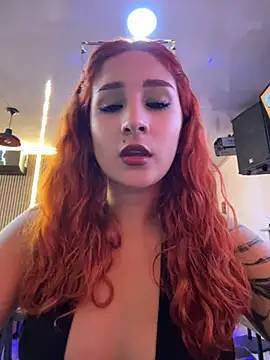 Snapshot of Mon_Cherry chatting on 07.23.26 Mon Cherry online show from 07.23.26