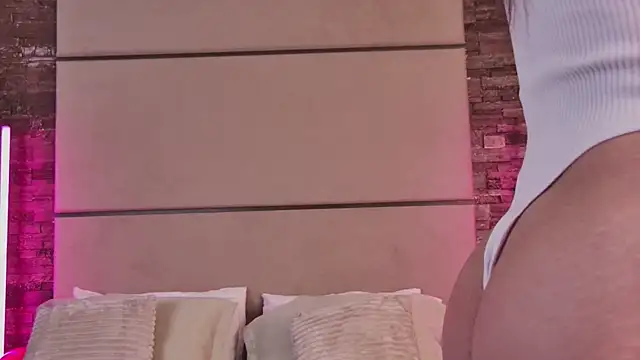 LunaWills  online show from 02.17.25