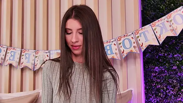 LunaWills  online show from 09.29.25