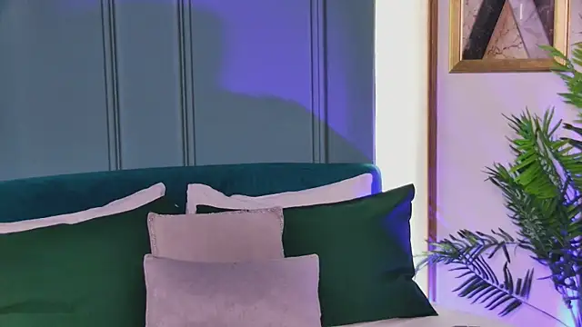 LunaWills  online show from 02.11.26