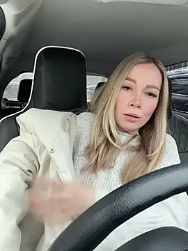 LavenderHot online show from 02.14.25