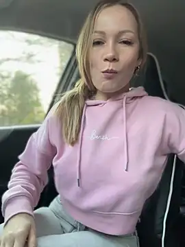 LavenderHot online show from 10.18.25