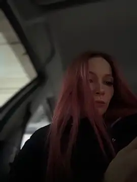 Snapshot of LavenderHot chatting on 02.12.26 LavenderHot online show from 02.12.26