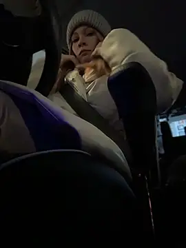 Snapshot of LavenderHot chatting on 02.21.26 LavenderHot online show from 02.21.26