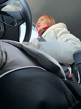 Snapshot of LavenderHot chatting on 02.23.26 LavenderHot online show from 02.23.26