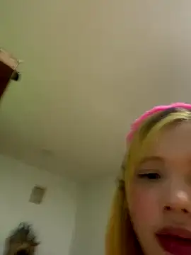 Snapshot of _jessica_rabbit chatting on 12.18.25 jessica rabbit online show from 12.18.25