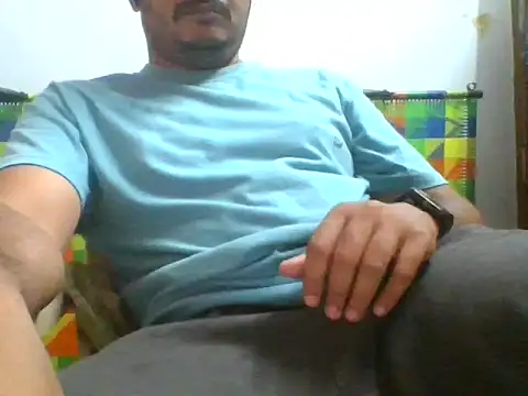 naughtymike0007 online show from 11.20.25