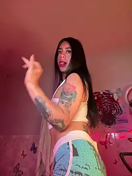 Snapshot of CieloTaylor chatting on 03.09.25 CieloTaylor online show from 03.09.25