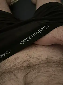 Snapshot of Straightlad95 chatting on 10.12.25 Straightlad95 online show from 10.12.25