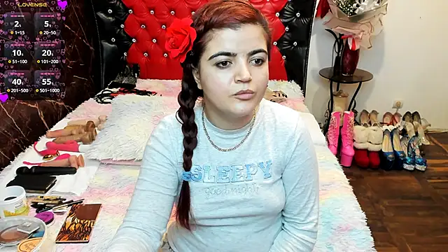 Anasunshine12 online show from 02.15.25