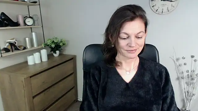 VivianWILD online show from 01.02.25