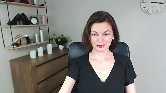 VivianWILD online show from 01.27.25