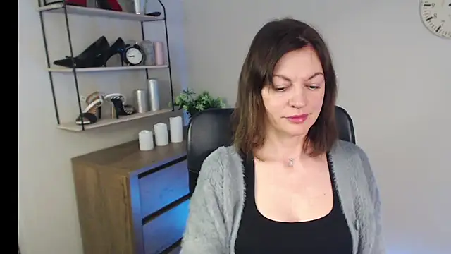 VivianWILD online show from 02.21.25