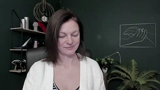 VivianWILD online show from 02.07.26