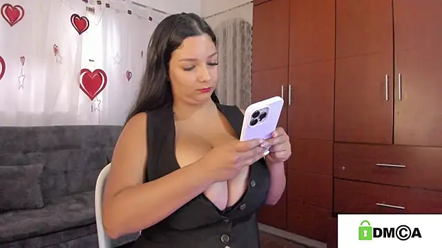 loreth J online show from 09.27.25