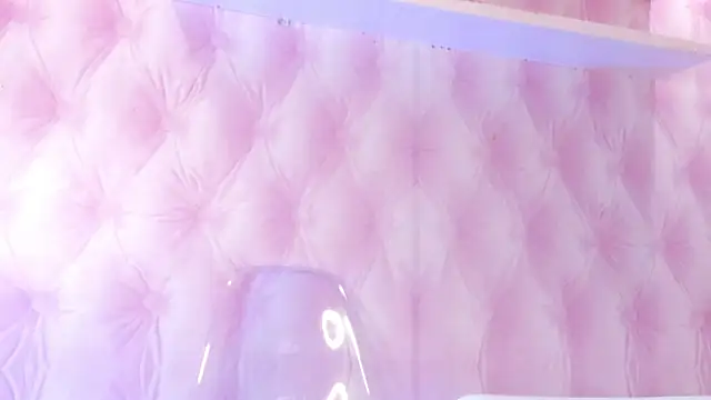 Hilary-banks online show from 03.14.25