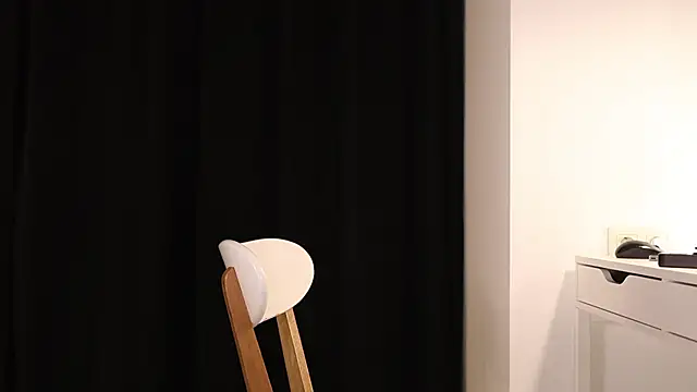 AnnittaStar online show from 01.12.26