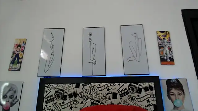 Rihana14 online show from 05.22.26