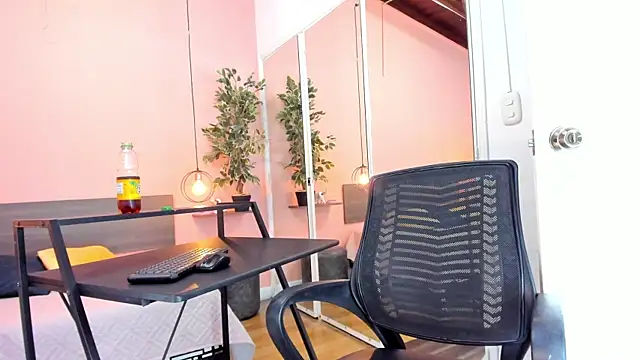 Alana Suares1 online show from 11.07.25