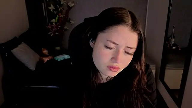 almma shy online show from 11.14.25