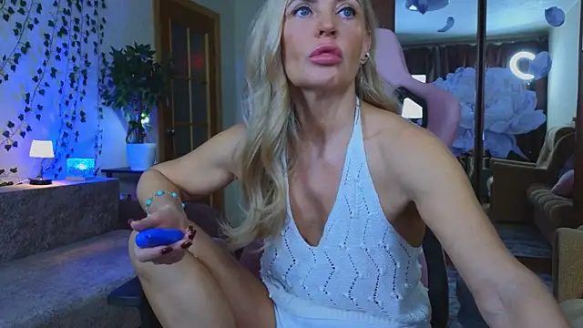 amelia blondy online show from 12.15.25