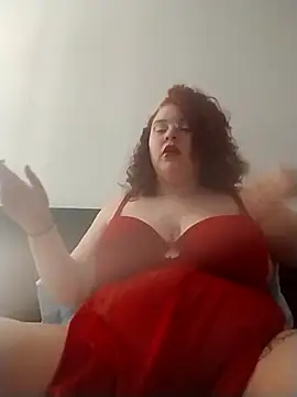 lolabun247 online show from 01.24.25