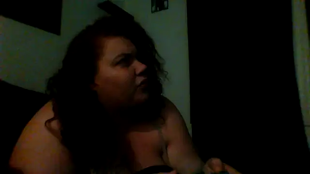 lolabun247 online show from 09.25.25