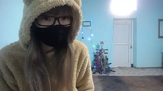 elllaaxx online show from 01.07.25