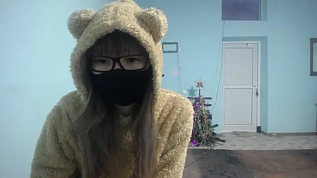 elllaaxx online show from 01.07.25