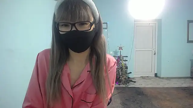 elllaaxx online show from 01.14.25