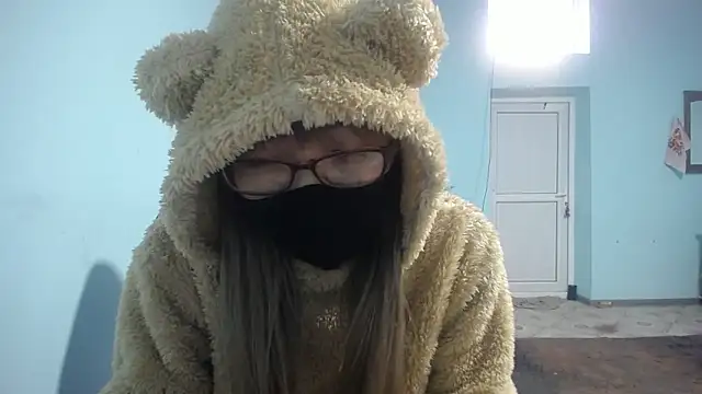 elllaaxx online show from 02.10.25