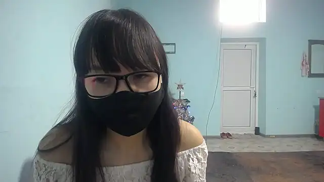 Snapshot of elllaaxx chatting on 01.12.26 elllaaxx online show from 01.12.26