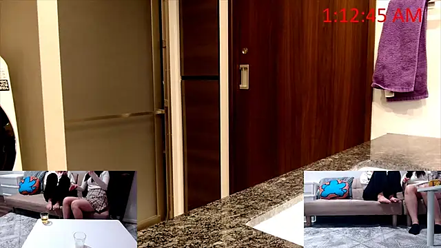 Snapshot of Musabetsu-Ikaseya chatting on 03.10.25 Musabetsu-Ikaseya online show from 03.10.25