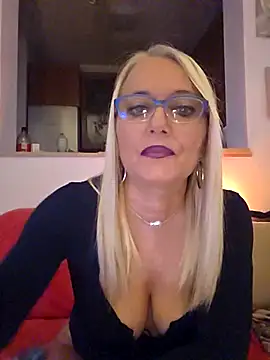 kikkastar online show from 11.02.25