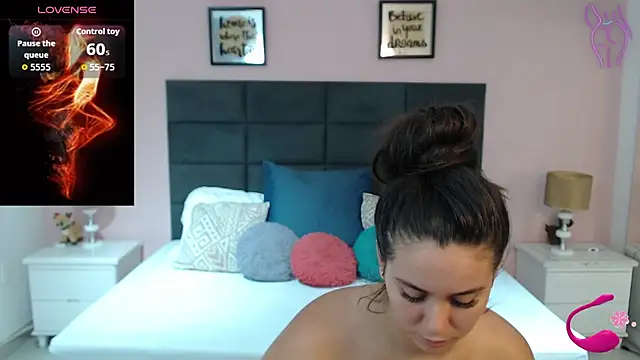 MadisonJenner online show from 09.21.25