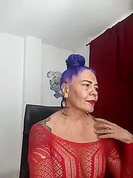 Snapshot of freyadevil333 chatting on 09.30.25 freyadevil333 online show from 09.30.25