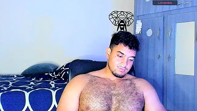 Big furry bear13 online show from 03.20.25