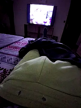 Snapshot of Hunter1523 chatting on 11.06.25 Hunter1523 online show from 11.06.25