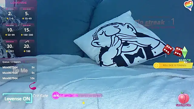 Snapshot of juicyasianbater chatting on 03.11.25 juicyasianbater online show from 03.11.25