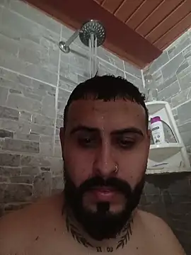 Snapshot of damiancoxz chatting on 10.16.25 damiancoxz online show from 10.16.25