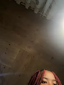 Linahlove online show from 01.03.25