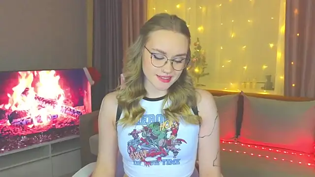 Snapshot of Aurora_Golden1 chatting on 01.24.25 Aurora Golden1 online show from 01.24.25