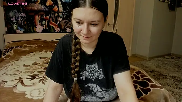 AlisaBacker online show from 11.25.25