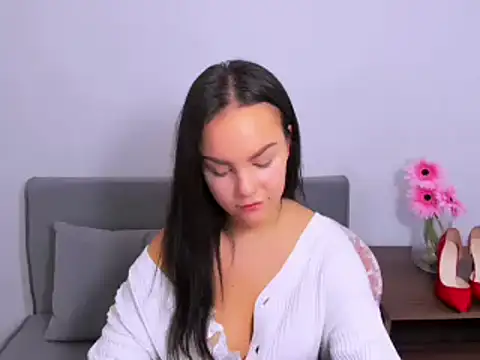 KendalNew online show from 02.03.25