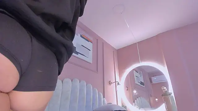 lia ass  online show from 02.12.25