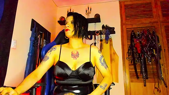 DominatrixBlue online show from 03.14.25