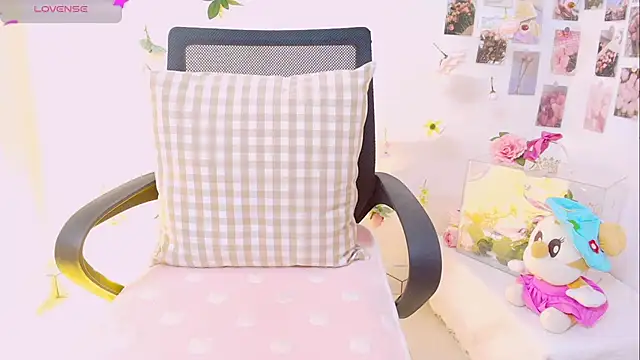 Embez-Damdang online show from 12.18.24