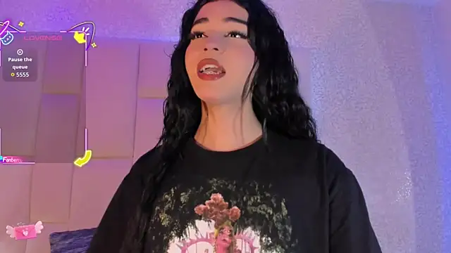 Snapshot of Summer_walkerr chatting on 09.09.25 Summer walkerr online show from 09.09.25