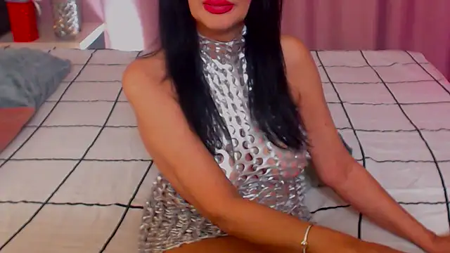 Snapshot of shannon4u chatting on 02.08.25 shannon4u online show from 02.08.25