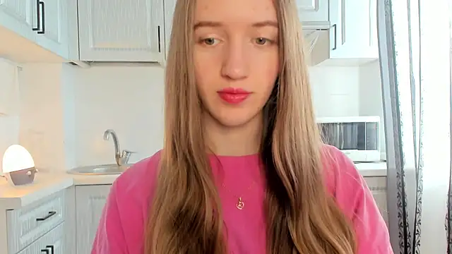 leslie my lovee online show from 04.14.26